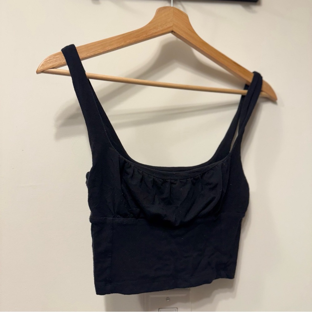 Wilfred Free Black Sleeveless Top